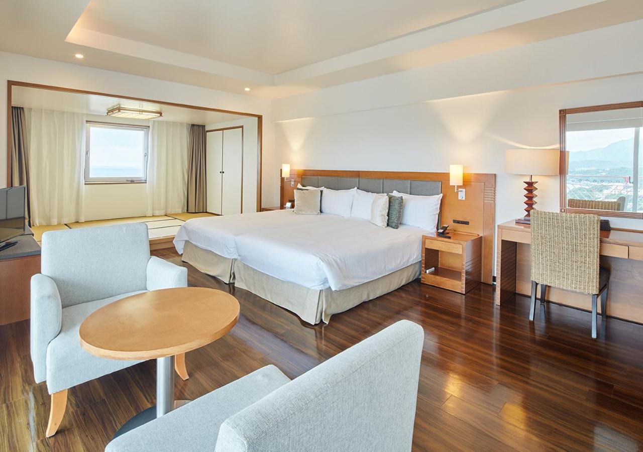 Hotel Mahaina Wellness Resorts Okinawa Eksteriør billede