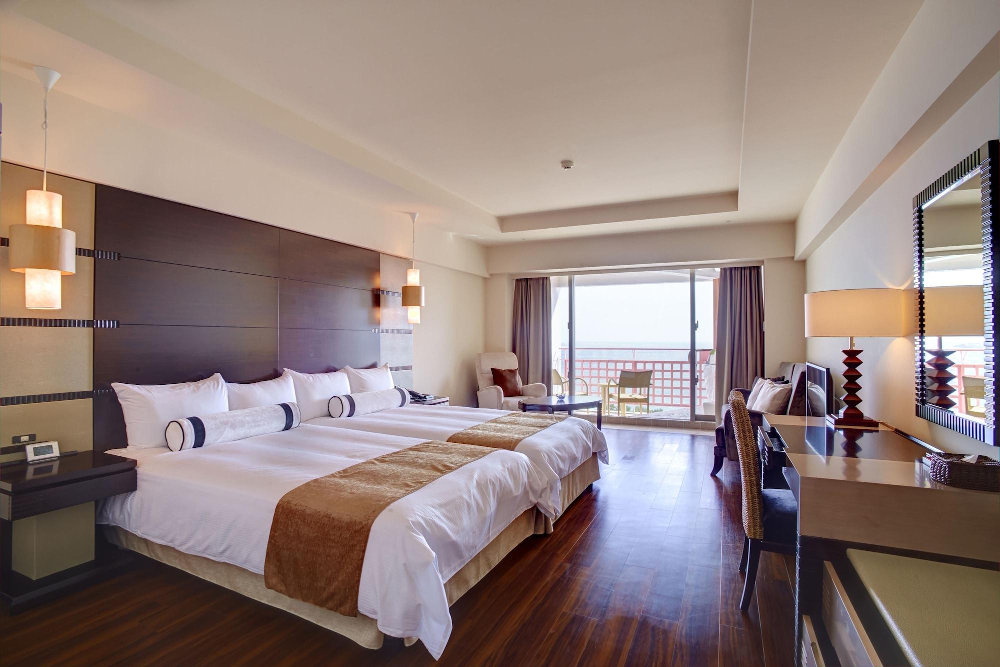 Hotel Mahaina Wellness Resorts Okinawa Eksteriør billede